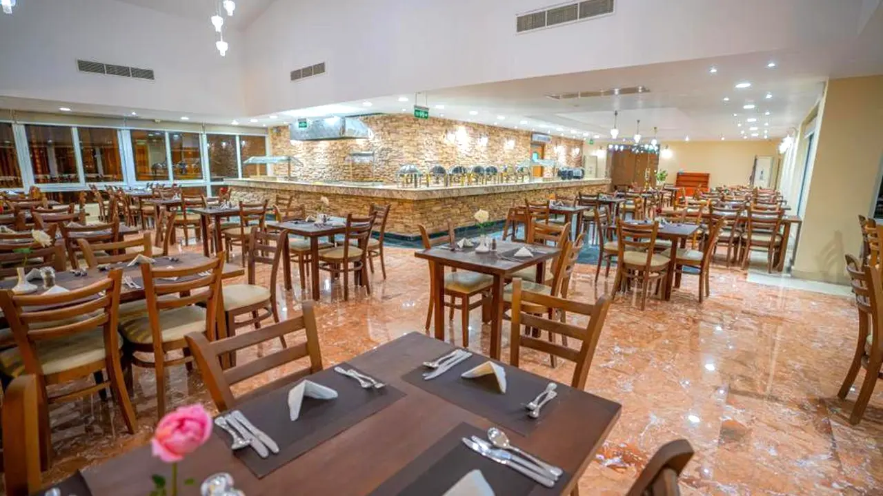 الفندق بلومار الدوم - العين السخنة